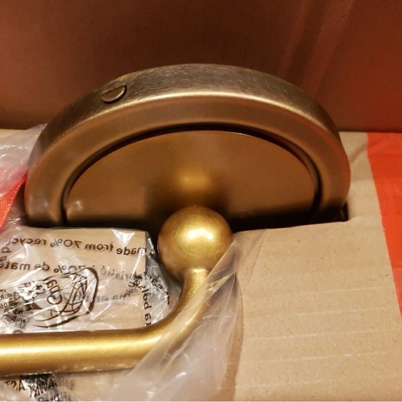 Pottery Barn Rejuvenation William Sonoma Brass Wall Sconce White Linen Shade NWT - Picture 8 of 9